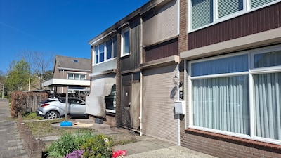 Schrik zit er in na aanslag op Goese woning: ‘Het was zo’n klap’