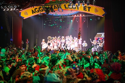 Volop muziek in een bomvolle Stoelemat