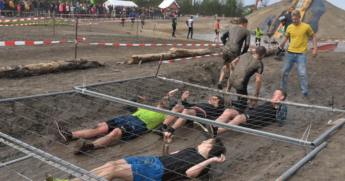 Een zeephelling lastig? Nee, dan de Obstacle Run in Vrouwenpolder...