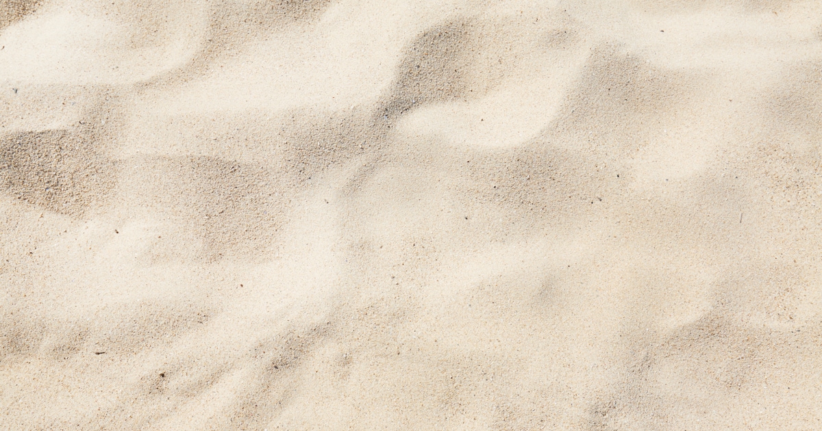 Strandjes Colijnsplaat en Kats krijgen nieuw zand