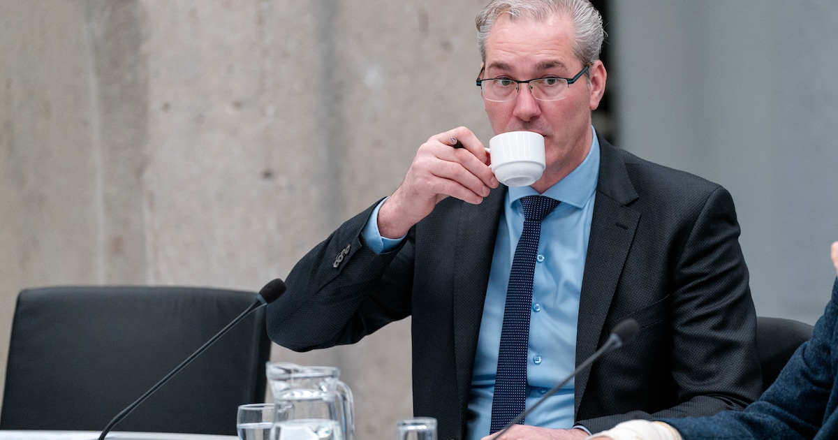 Voorlopig blijven provinciale PVV’ers Wilders trouw, ook Van der Hoeff ...