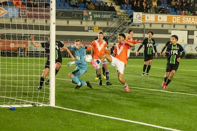 Dit zijn de uitslagen, doelpuntenmakers en wedstrijdverslagen van het amateurvoetbal op zaterdag