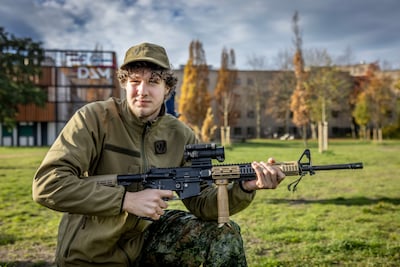 Anthon volgt de stoomcursus om in tien weken soldaat te worden: 'Salaris is mooi meegenomen'