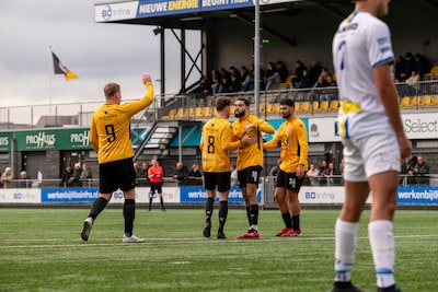 Dit zijn de hoogtepunten van het amateurvoetbal op zondag