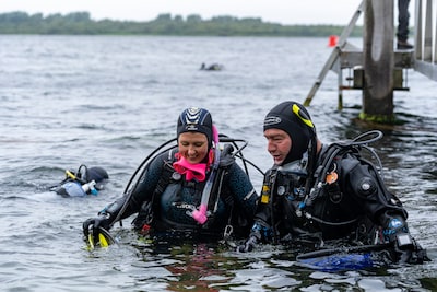 Cafetariahouder verbaasd over paaltjes: ‘Niemand maakte hier ooit een probleem van’