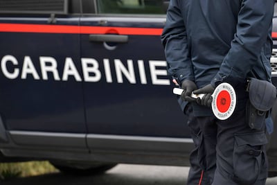 Avondje ‘chillen’ met honing loopt fout: drie Italianen naar