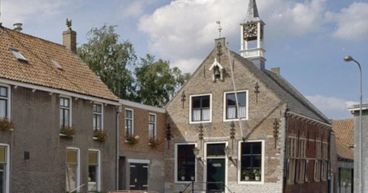 Plan voor verkoop van oude raadhuis in Scherpenisse onder vuur: ‘Eerst overleg met het dorp’