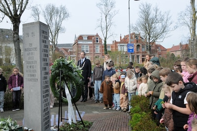 Tweede Wereldoorlog herdacht in Zierikzee: ‘Er komt een dag dat er geen oorlog meer is’