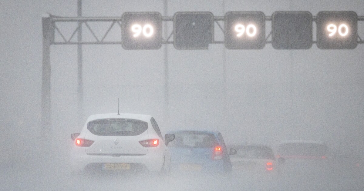 Code geel in Zeeland vanwege dichte mist | Regio | PZC.nl