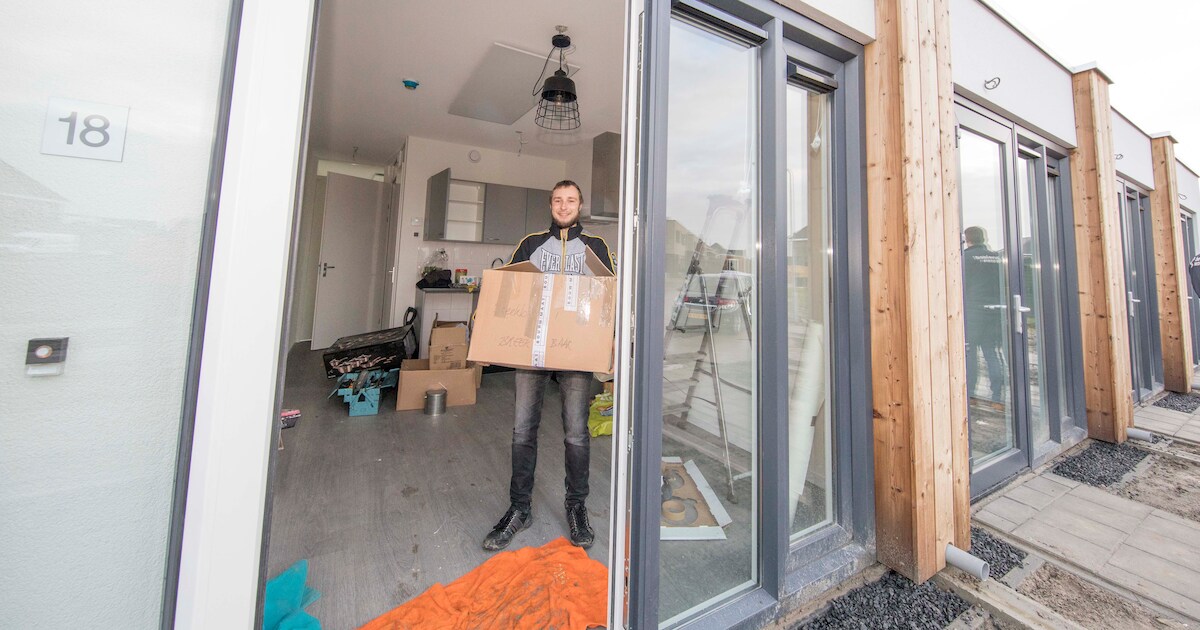 Kamperland krijgt minihuisjes op braakliggende kavel in de Nieuwstraat