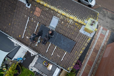 Afschaffen saldering kost zonnepaneleneigenaar op Tholen ruim 300 euro