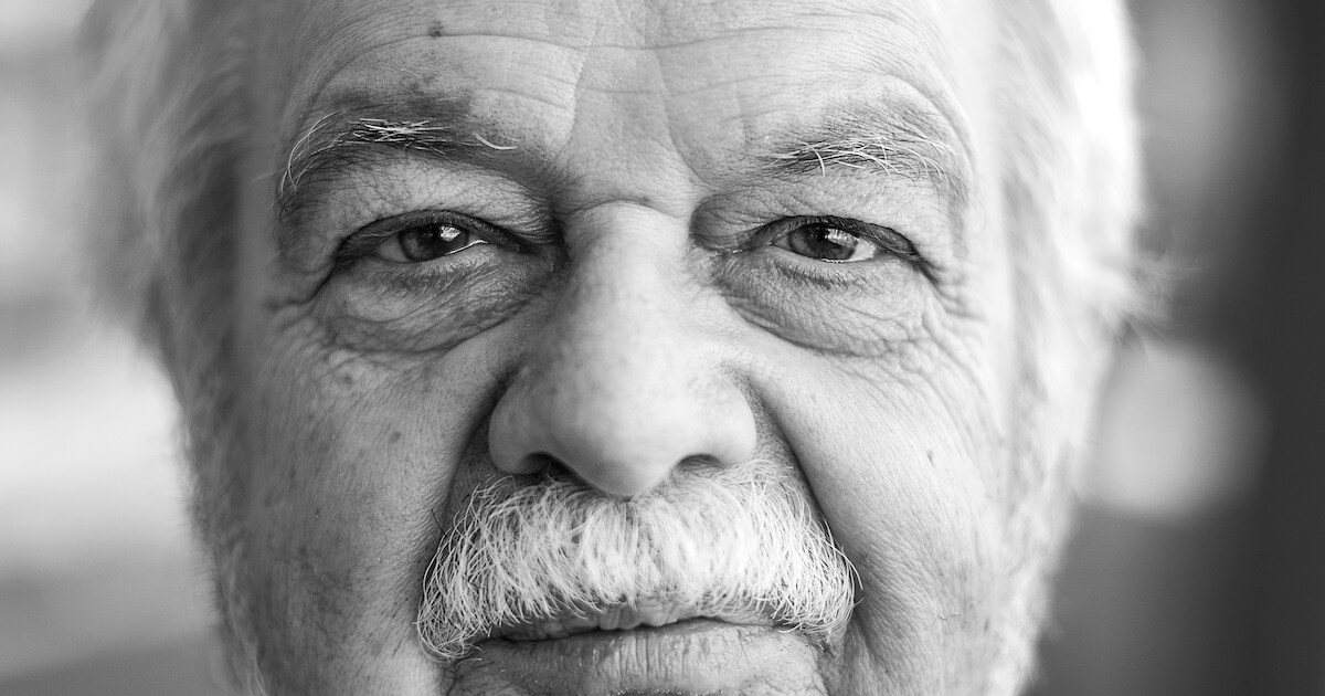 Zeeuwse biograaf verkoopt deel boekencollectie Martinus Nijhoff