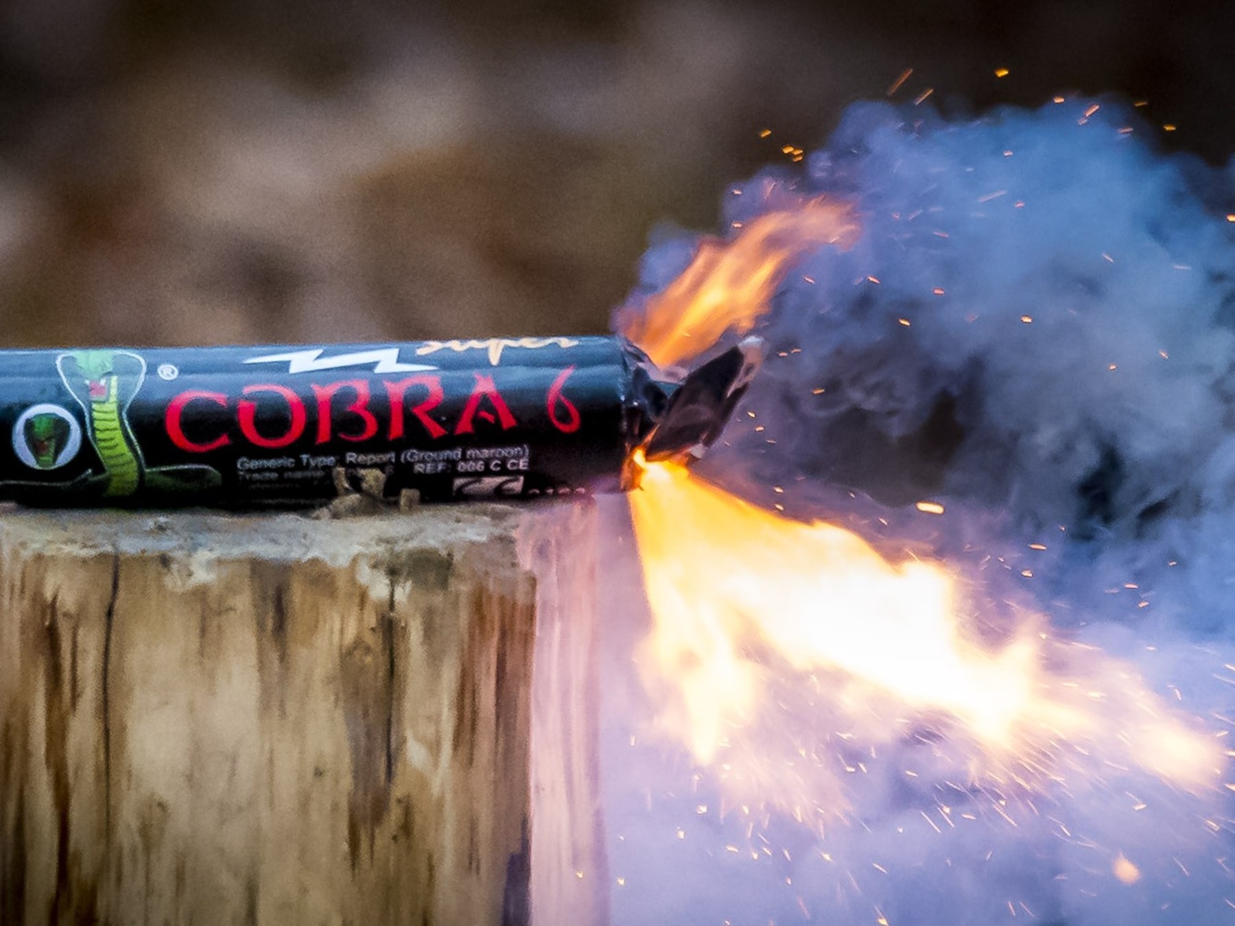 Illegale knallers vijf keer zo krachtig als cobra’s: hoe Zeeuwse jeugd aan explosieven komt