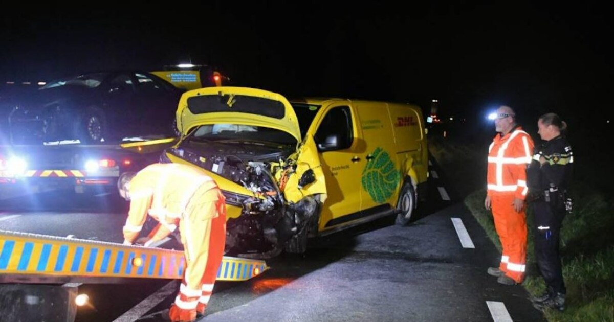 Gewonden bij botsing met bestelbus in Schoondijke
