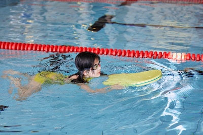 Zwembad De Sprienke dicht door waterkwaliteit; Zwemschool Goes moet daardoor uitwijken naar Vlissingen