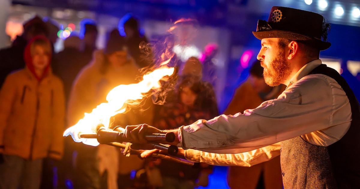 Deurne Wintert brengt vuuracts en theater naar Boekenbergpark