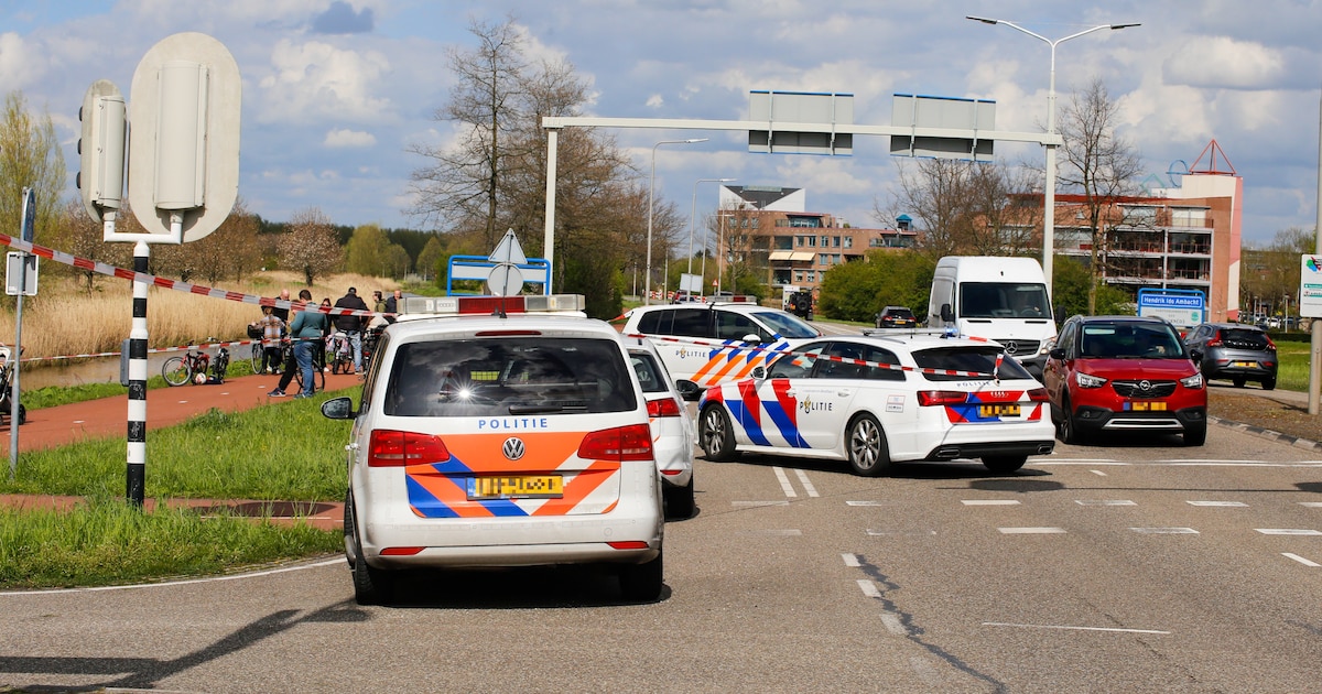 Jongen (16) aangehouden na schietpartij in Hendrik-Ido-Ambacht; man (19) gewond naar ziekenhuis