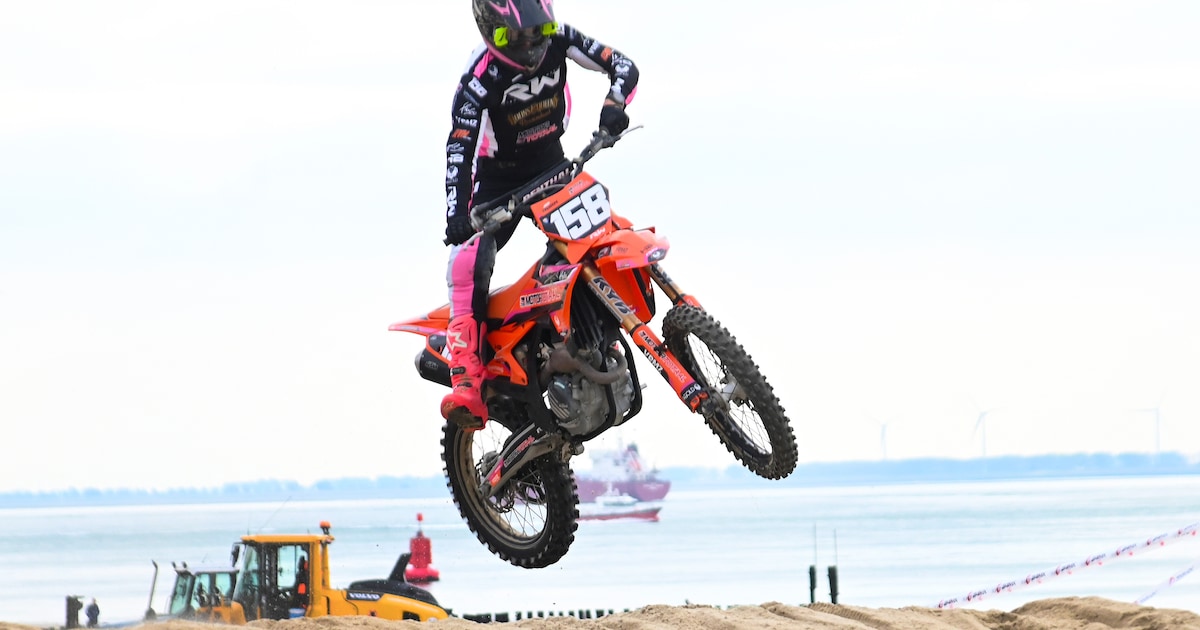 Een botsing met een boom schrok Jop Adam niet af, het was het begin van een verslaving: ‘Ik had geen keuze’.