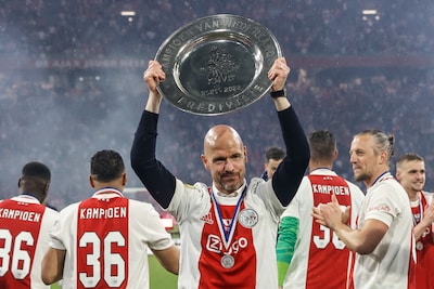 Waarom Erik ten Hag geen heil ziet in terugkeer bij Ajax en zoektocht naar opvolger Heitinga langer gaat duren