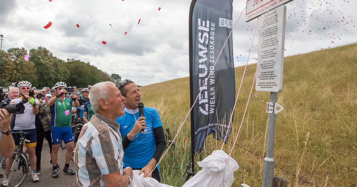 Oud-wielrenner Jo de Roo heeft eigen dijk