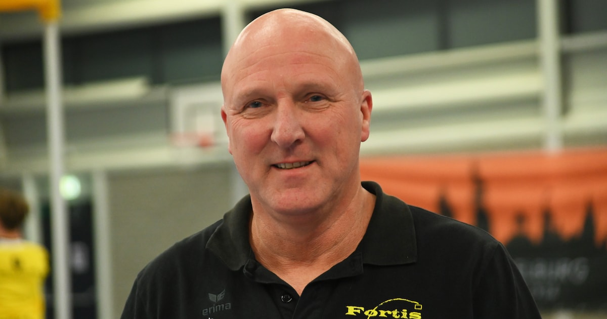 Fortis moet op zoek naar nieuwe trainer; Debbaut stopt na het seizoen