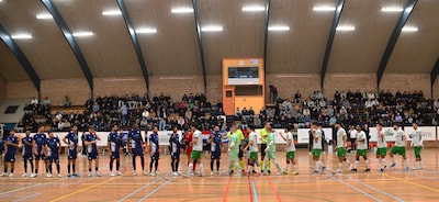 Zaalvoetballers Groene Ster Vlissingen in derby te sterk voor ZVV Middelburg, koploper wint voor de achtste keer op rij