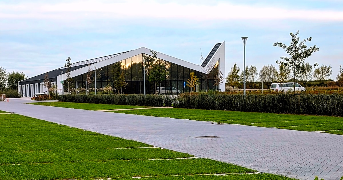 Nieuwe oproep aan wethouder: betrek parkeerterrein Ontmoetingskerk bij autoluwe binnenstad