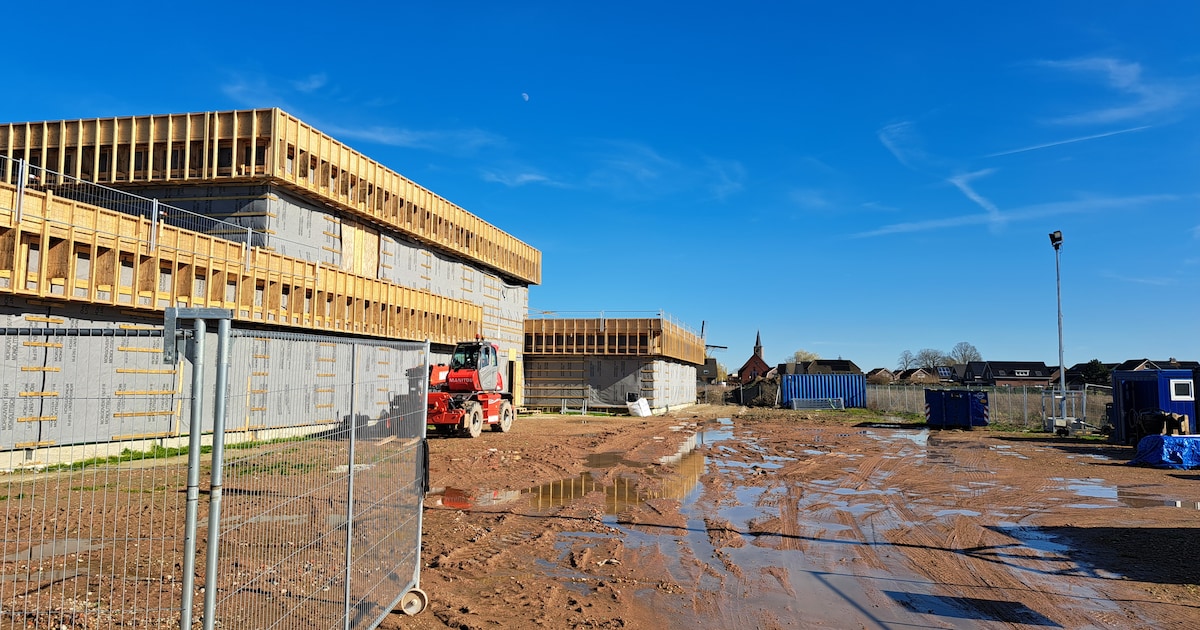 Bouw MFA Hoek ligt even stil, maar de basisschool gaat na de zomer gewoon open