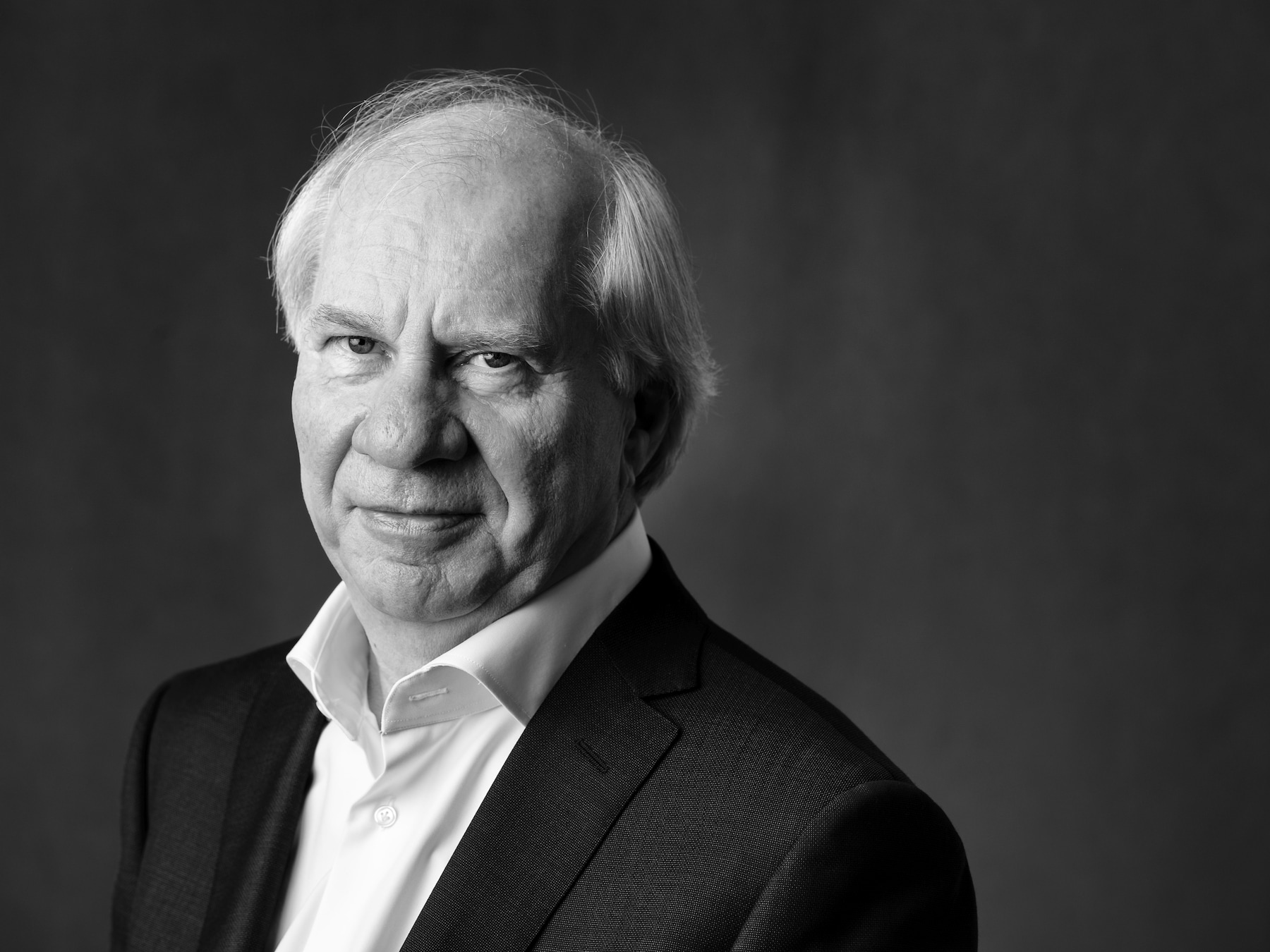 Jan Brokken geeft concertlezing in Kloetinge