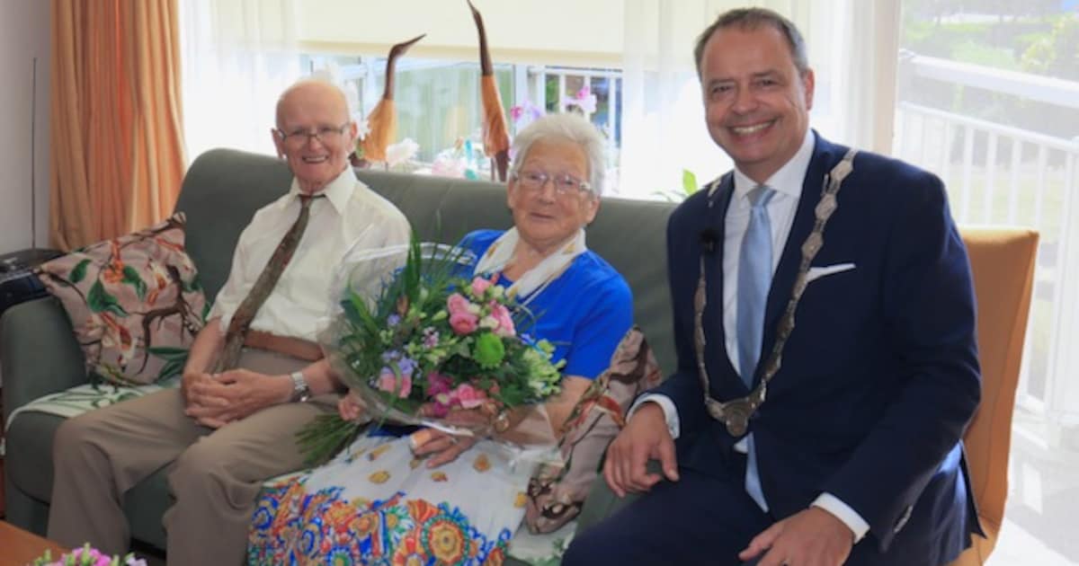 Jan en Mientje zijn 70 jaar getrouwd en altijd bij elkaar