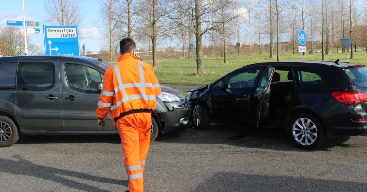 Gewonde bij botsing op kruising bij Schore