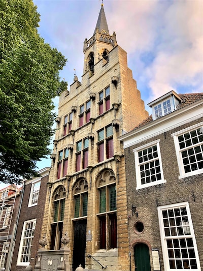 Ciska Mertens brengt barokluit tot leven in Oude Stadhuis van Tholen