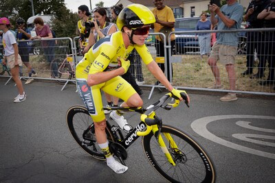 LIVE Tour de France Femmes | Vijfde etappe op lijf geschreven van Marianne Vos, pakt geletruidrager haar tweede ritzege?