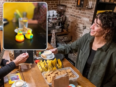 Eerst bij de Hema, nu in Het Koffiepand: badeendjes tegen eenzaamheid duiken opnieuw op in Middelburg