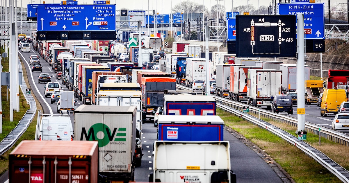Haven dreigt vast te lopen: files rond Rotterdam kunnen oplopen tot meer dan een uur