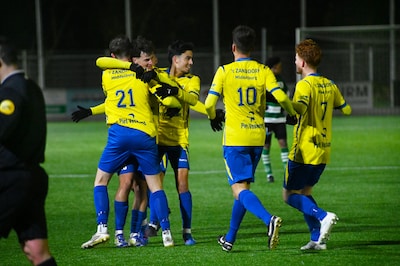 FC Axel houdt Zeelandia Middelburg op gelijkspel, voorsprong FC Dauwendaele groeit naar negen punten en rode kaart kantelpunt bij RCS-Kapelle