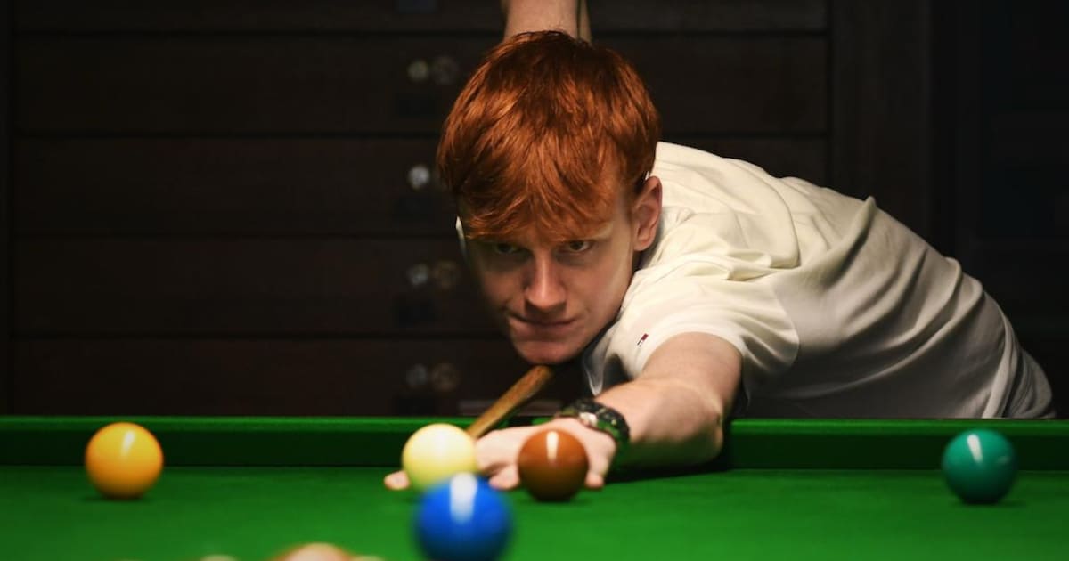 Hugo van Houten (20) werkt als bezorger en is veertig uur per week bezig met snooker spelen: ‘Ik ben