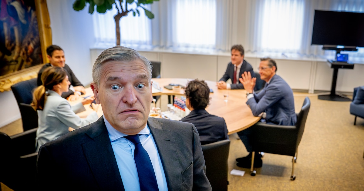 Buma heeft een berg zand en moet er een taart van bakken | Politiek ...