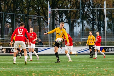 Wereldgoal én drie keer op voorsprong, maar nét geen bekerstunt voor DOSKO tegen Unitas’30: ‘Ze hadden de scheidsrechter nodig’