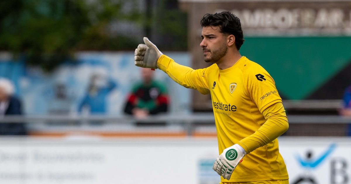 Debuut, drie punten en een eigen keepersschool: voor Mick Hofman valt alles in een week samen