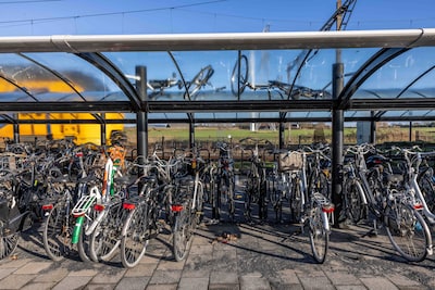 Stations Reimerswaal steeds onveiliger volgens SGP: ‘Vechtpartijen, drugs, vernielingen’, maar camera’s komen er niet