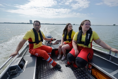 Reddingsbrigade Bergen op Zoom nog beter uitgerust met splinternieuwe boot
