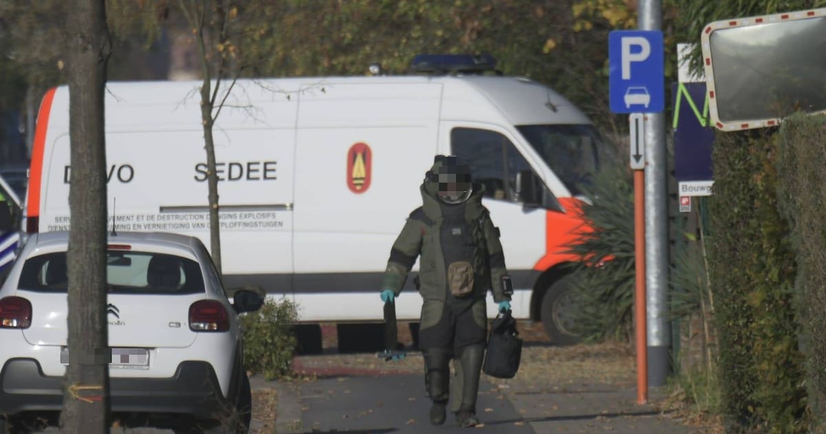 Man (56) weigert perimeter te verlaten na vondst van obus in Deurne: “Hij wilde zich ook niet identi