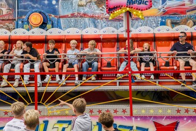 Buurt was fel tegenstander, maar bezocht alsnog dorpskermis: ‘Wel tekenen maar toch gaan, haha’
