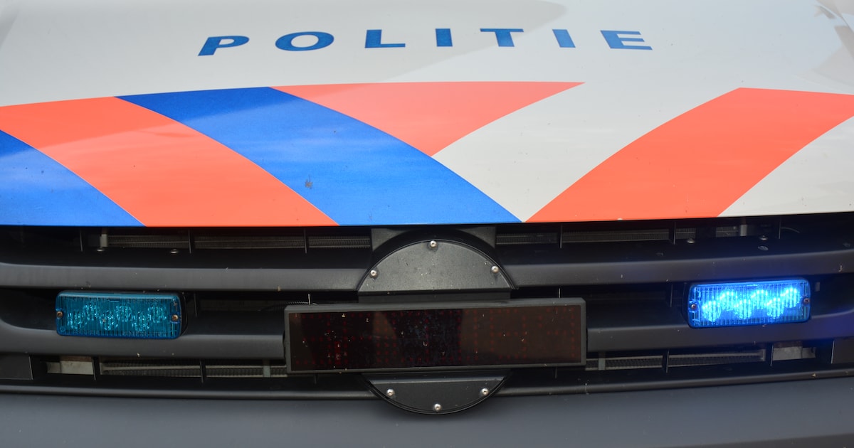 N290 tussen Vogelwaarde en Terhole tijdelijk dicht voor politieonderzoek