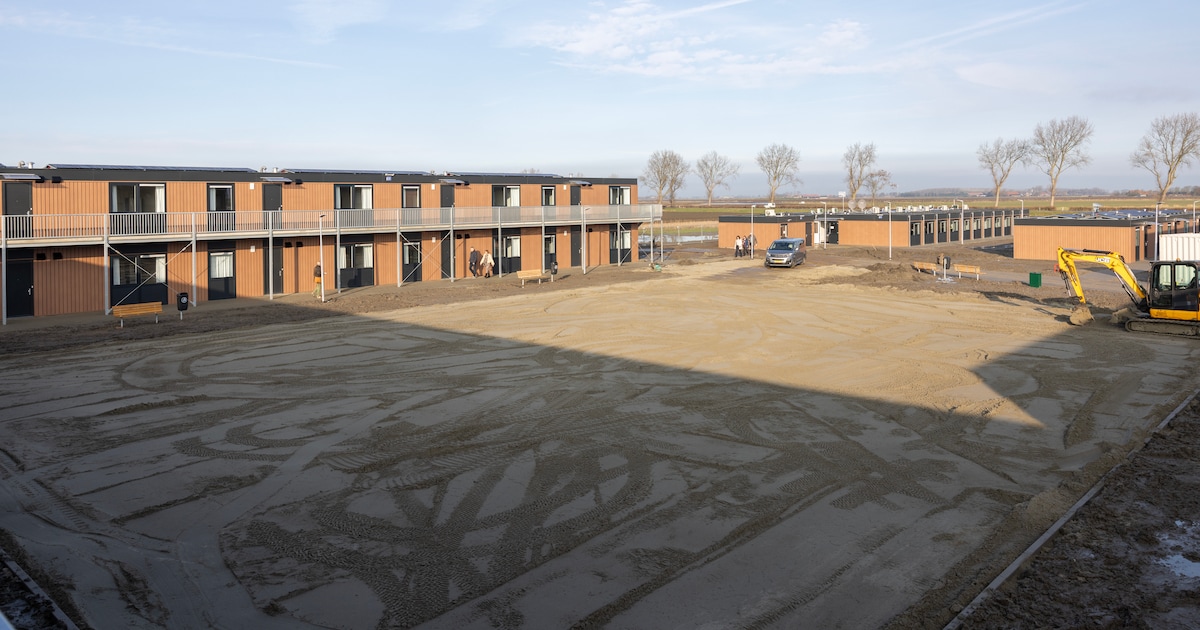 COA plust noodopvang Zierikzee stilletjes op met vijf extra mensen, maar gemeente zet meteen de rem 