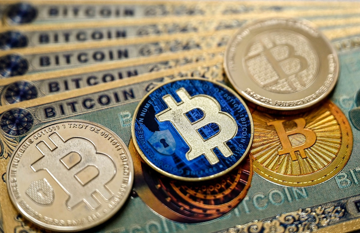 Bitcoin voor het eerst boven de 124.000 dollar dankzij Trump en  renteverlaging VS | Economie | PZC.nl