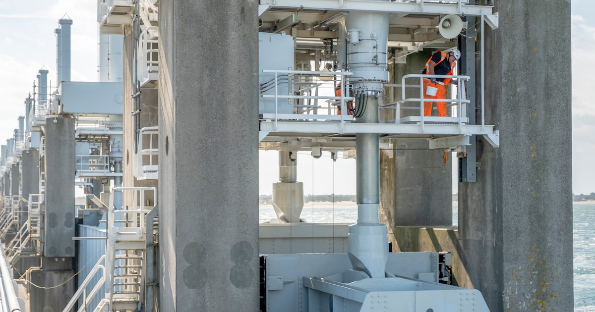 Rijkswaterstaat gunt onderhoud van Oosterscheldekering voor 121,5 miljoen euro opnieuw aan Belgisch 