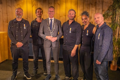 Koninklijke onderscheiding voor Goese band Racoon: ‘Zo trots als een pauw’