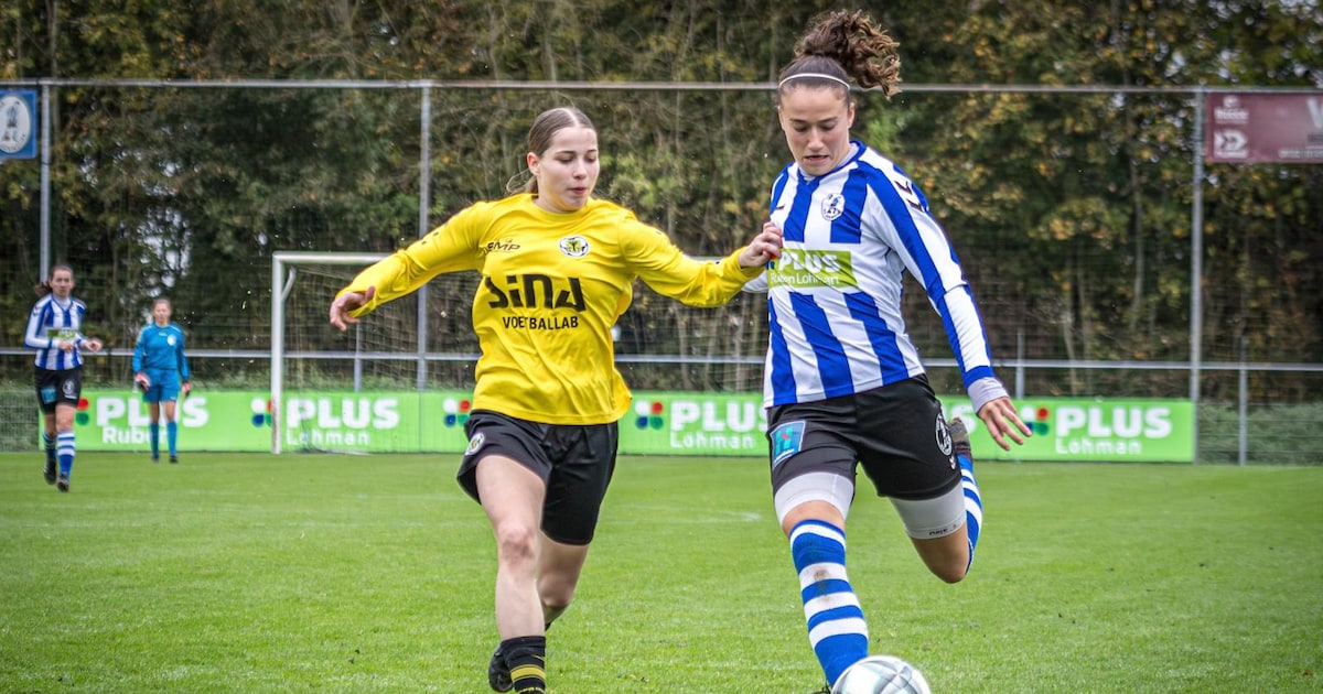 Twee treffers van Angela Versluis baten IJzendijke niet, dat verliest met dank aan de wind